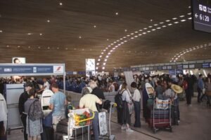 Sri Lanka Sees Tourist Arrivals Exceed 1.3 Million by 2026