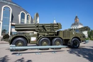LIVE | Iran BOMBARDS Tel Aviv 4th Time With Hypersonic Missiles; Buildings Flatted, 20+ Casualties