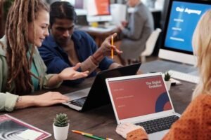 Sri Lanka’s Financial Services Expand Amid Digital Transformation