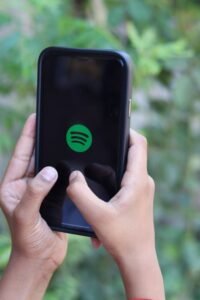 From LifeHacks site: Scammers Are Impersonating Spotify to Steal Your Credit Card Info