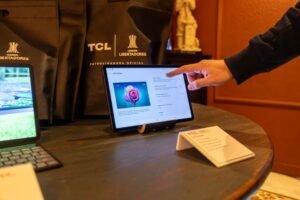TCL’s More Affordable Take on ‘The Frame’ TV Is Nearly $600 Off Right Now