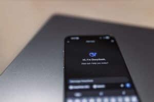 You Can Now Try Siri AI on Your Wrist