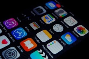 You Can Install the iOS 27 Public Beta Now, but You Probably Shouldn’t