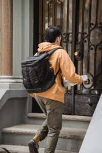 From LifeHacks site: This Four-Pack of Apple’s Newest AirTag Is at Its Lowest Price Ever Right Now