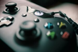 From LifeHacks site: Microsoft and Amazon Are Both Introducing New Cloud Gaming Options