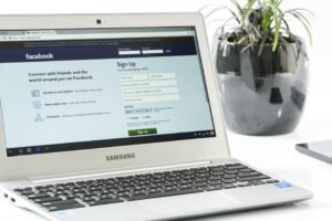 From LifeHacks site: AI Bots Can Steal Your Login Credentials, but You Can Protect Yourself