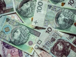 Sri Lanka Central Bank Pauses Rate Hikes for Rest of 2025