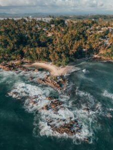 Sri Lanka Aims for 3 Million Tourists and $10 Billion Industry