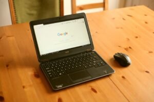 From LifeHacks site: This 15.6-Inch Dell Laptop Is $130 Off Right Now