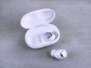 From LifeHacks site: This Soundcore Bluetooth Party Speaker Is $80 Off Right Now