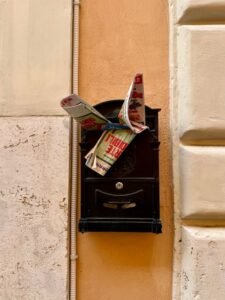 From LifeHacks site: The Best Way to Get Past an Article’s Paywall