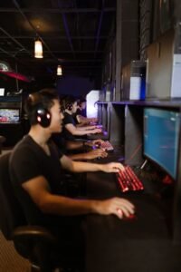 From LifeHacks site: This Samsung Odyssey Gaming Monitor Is $150 Off Right Now