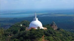Digitally Altered Photos of Dancers at Sri Lankan Buddhist Temple Spark Online Misinformation