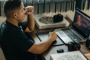 From LifeHacker site: 10 Hacks Every Canva User Should Know