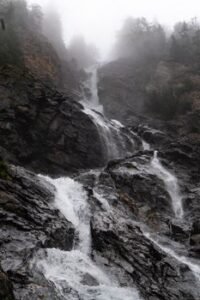 Wonders of Sri Lanka – Hidden Waterfalls, Ancient Cities & Island Wonders