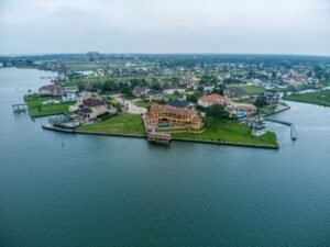 From LifeHacks site: 10 Shows Like ‘Sterling Point’ You Should Watch Next