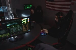 From LifeHacks site: These Alienware Gaming Monitors Are Up to $150 Off for Amazon’s Early Labor Day Sale