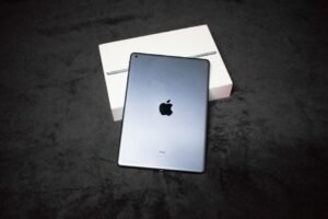 From LifeHacks site: This 9th-Gen iPad Costs Less Than Some Budget Android Tablets Right Now
