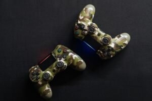 From LifeHacks site: The Best Gifts for Every Type of Gamer