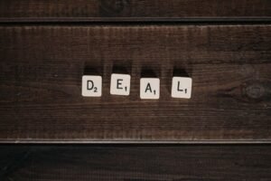 From LifeHacks site: Lifehacker Deals Live Blog: The Best Tech Sales, All in One Place