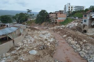 Sri Lanka Issues Red Alerts and Landslide Warnings Across Multiple Districts